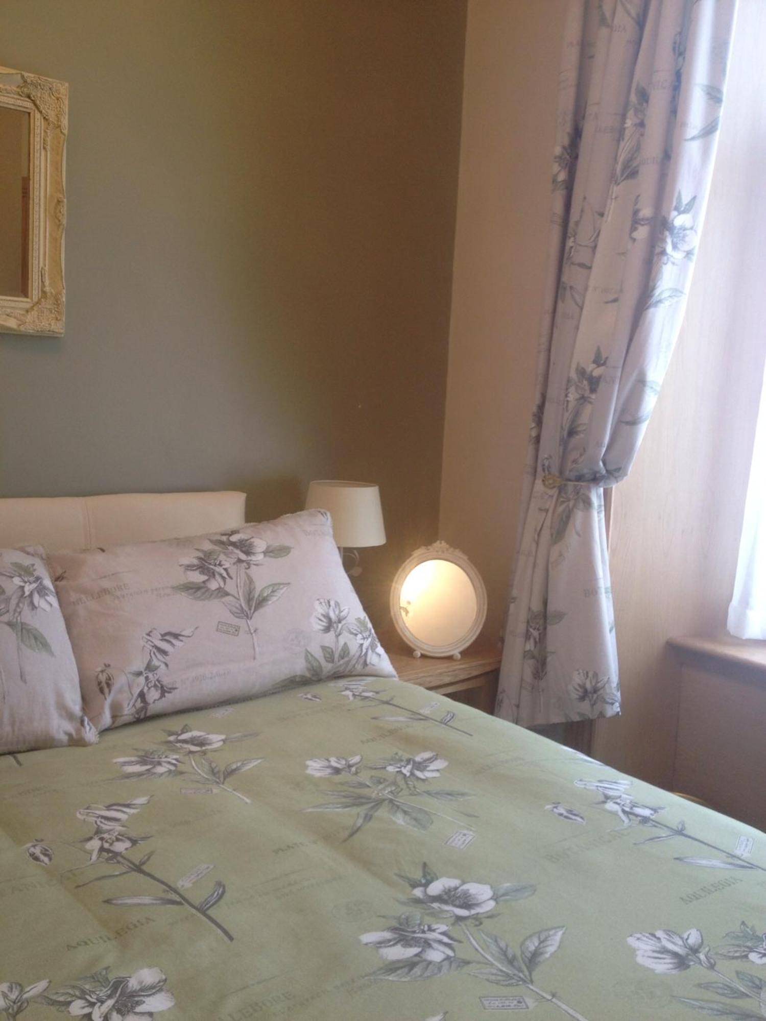 Lakeview Guest House Странрар Екстер'єр фото
